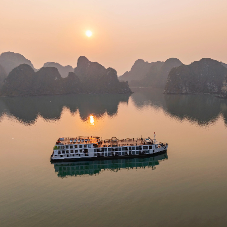 할롱베이에서 모든 행사를 위한 TOP 3 럭셔리 크루즈